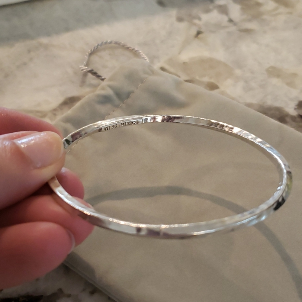bangle bracelet